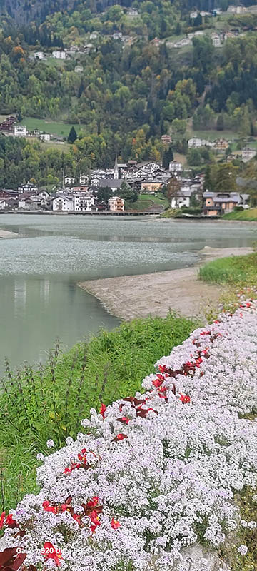 Alleghe y lago de alleghe