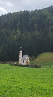 Iglesia de San Giovanni in ranui. Dolomitas